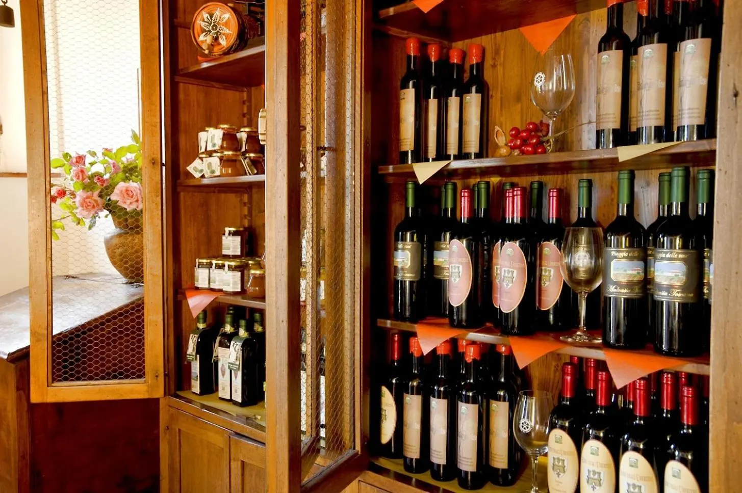 Farm stay Agriturismo Il Pino - Bioagricoltura Monticello Italy