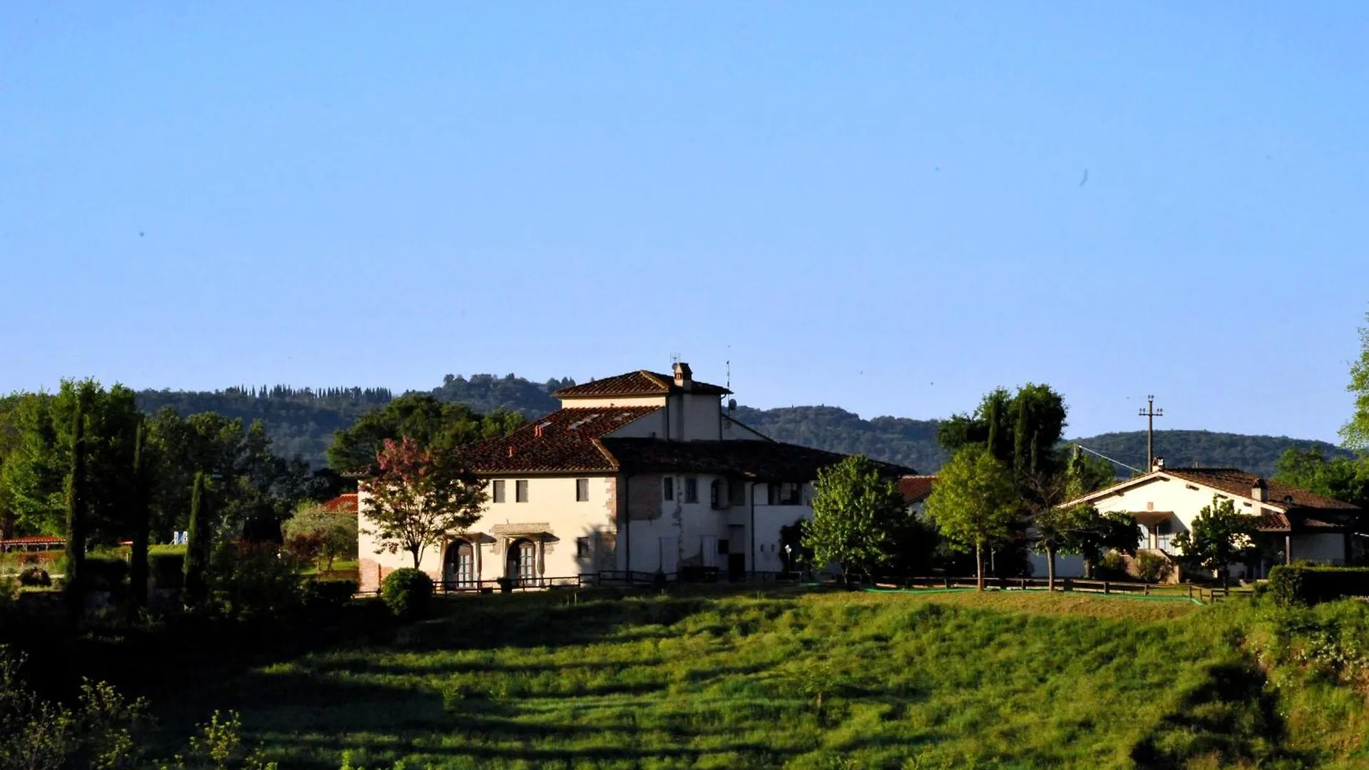 Alloggio per agriturismo Agriturismo Il Pino - Bioagricoltura Monticello