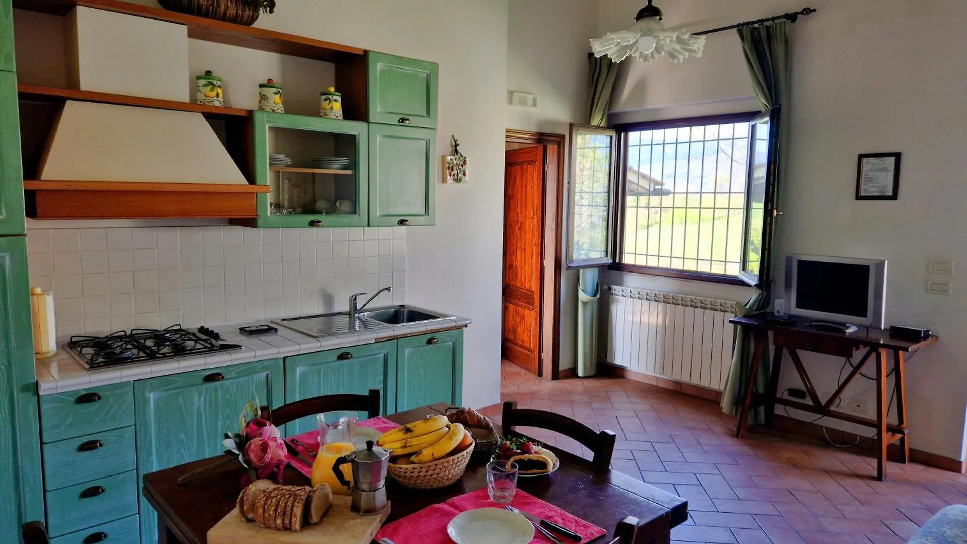 Agriturismo Il Pino - Bioagricoltura Monticello Alloggio per agriturismo
